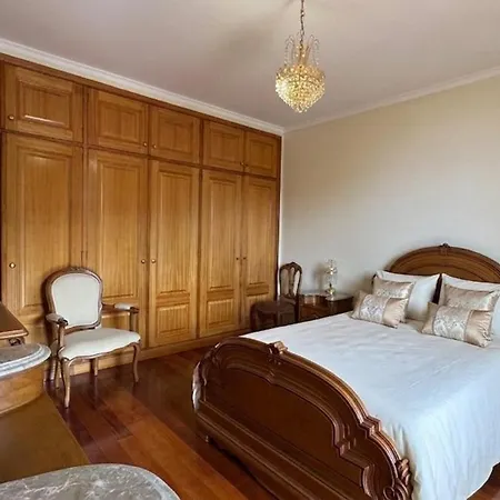 Boehémia Habitación en casa particular Canhas