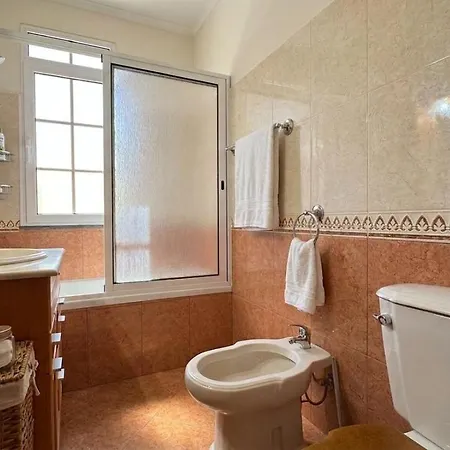 Boehémia Habitación en casa particular Canhas